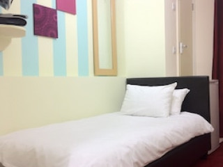 CITY VIEW HOTEL ROMAN ROAD MARKET