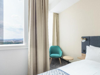 Clarion Hotel Vienna South