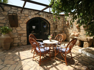 Classic Studios and Apartments