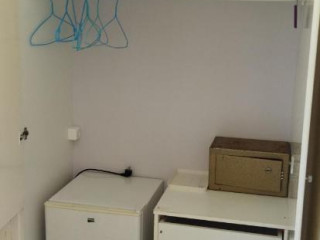 CLEO ROOMS