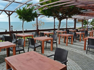 Dreamland The Unique Sea & Lake Resort