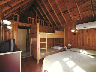 Dreamland The Unique Sea & Lake Resort