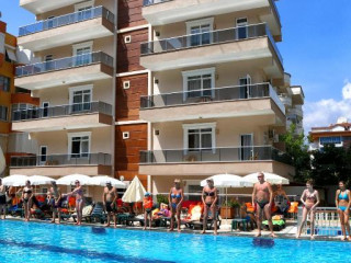 Club Bayar Beach Hotel