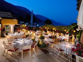 AKALIA SUIT HOTEL