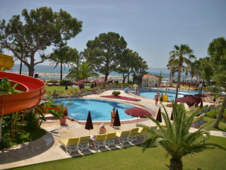 Club Boran Mare Beach Resort