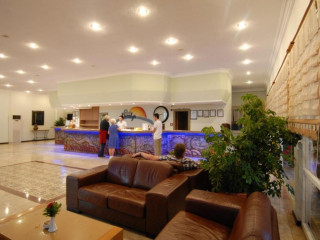 Club Dizalya Hotel