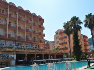 CLUB HOTEL DIANA