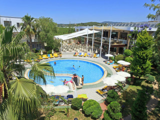 Sanders Rio Garden