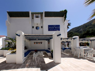 CLUB MUNAMAR BEACH RESORT