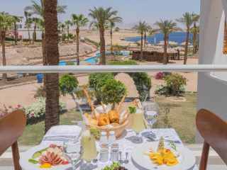 Club Reef Resort & Spa