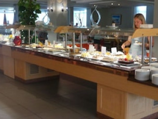 CLUB TROPICANA & SPA