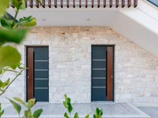 COCOONING SUITES BY BLUE CARPET