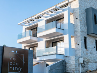 COCOONING SUITES BY BLUE CARPET