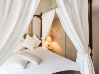 COLOSSEO LUXURY APARTMENT