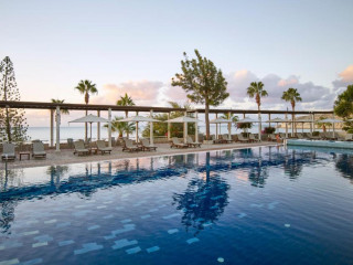 Columbia Beach Resort