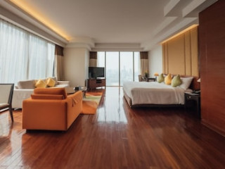 COLUMN BANGKOK (SHA)