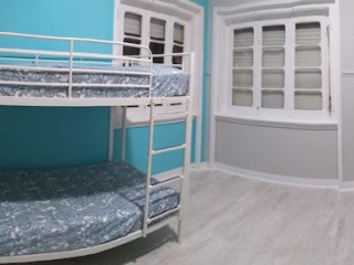 Come Inn Costa Caparica