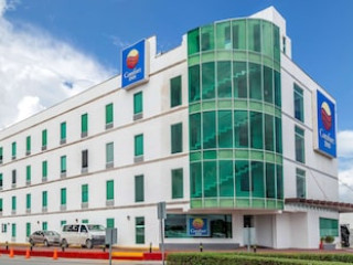 COMFORT INN CANCUN AEROPUERTO