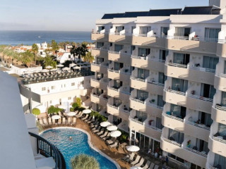 Coral California - Adults Only