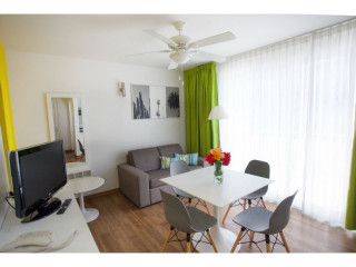 CORAL CALIFORNIA - ADULTS ONLY