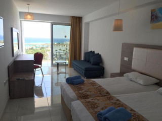 Corfu Hotel