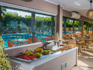 CORISSIA BEACH