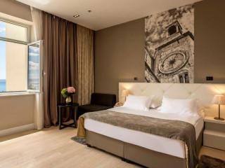 Cornaro Hotel