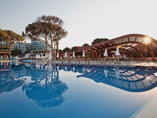 CORNELIA DE LUXE RESORT