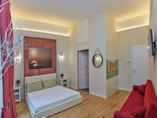 CORSO 211 BEDS & SUITES