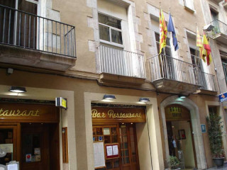 Cortes