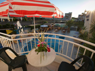 Cosmi Apartments