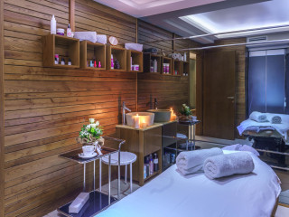 Cosmopolitan Hotel & Spa