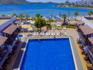 Costa Bitezhan Beach
