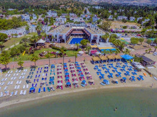 COSTA BITEZHAN BEACH HOTEL