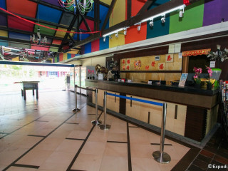 COSTA SANDS RESORT PASIR RIS