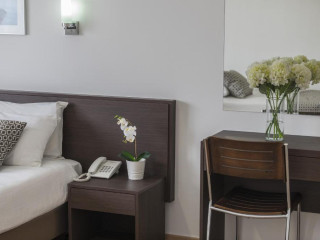 Costantiana Beach Hotel Apartments