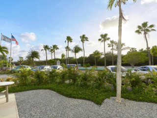 Courtyard by Marriott Aruba Resort