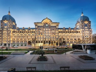 COURTYARD BY MARRIOTT BAKU