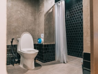 COZ RATCHATHEWI HOSTEL