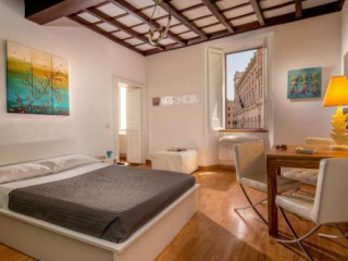 COZY STUDIO PARLAMENTO