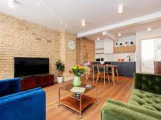 CRASHPADS SHOREDITCH THE CLUB ROW COLLECTION