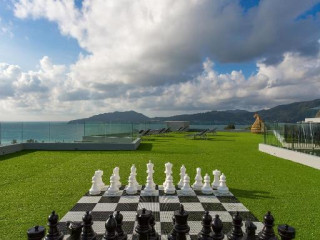 Crest Resort and Pool Villas Phuket