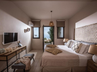 Creta Blue Boutique