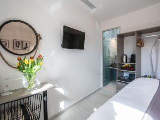 Cretan Berry Sarpaki