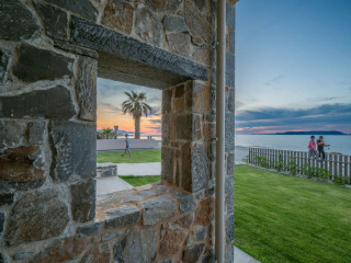 CRETECO HOTEL AND SUITES