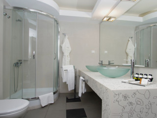 Cronwell Platamon Resort