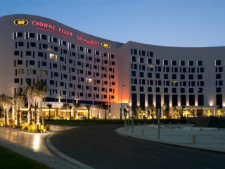  Crowne Plaza Abu Dhabi Yas Island, an IHG Hotel 