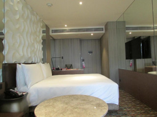 Crowne Plaza Changi Airport