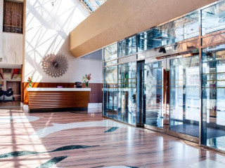 Crowne Plaza Dubai - Deira
