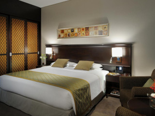 Crowne Plaza Dubai Jumeirah Hotel